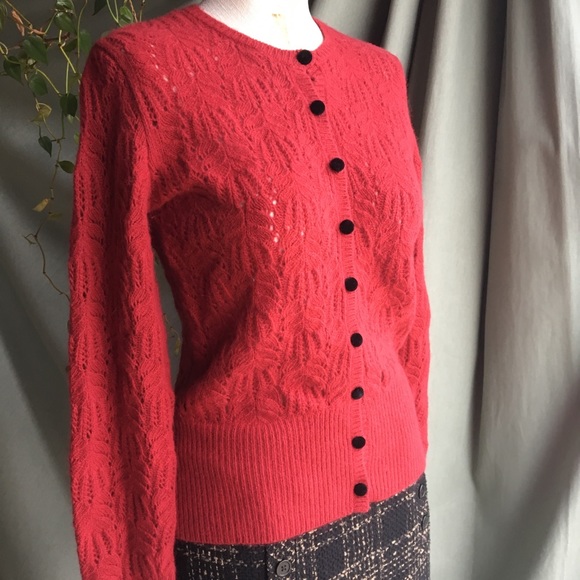 sarah spencer sweater